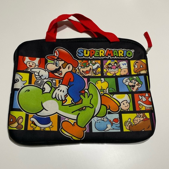 Super Mario 13” Laptop Case - Picture 1 of 9